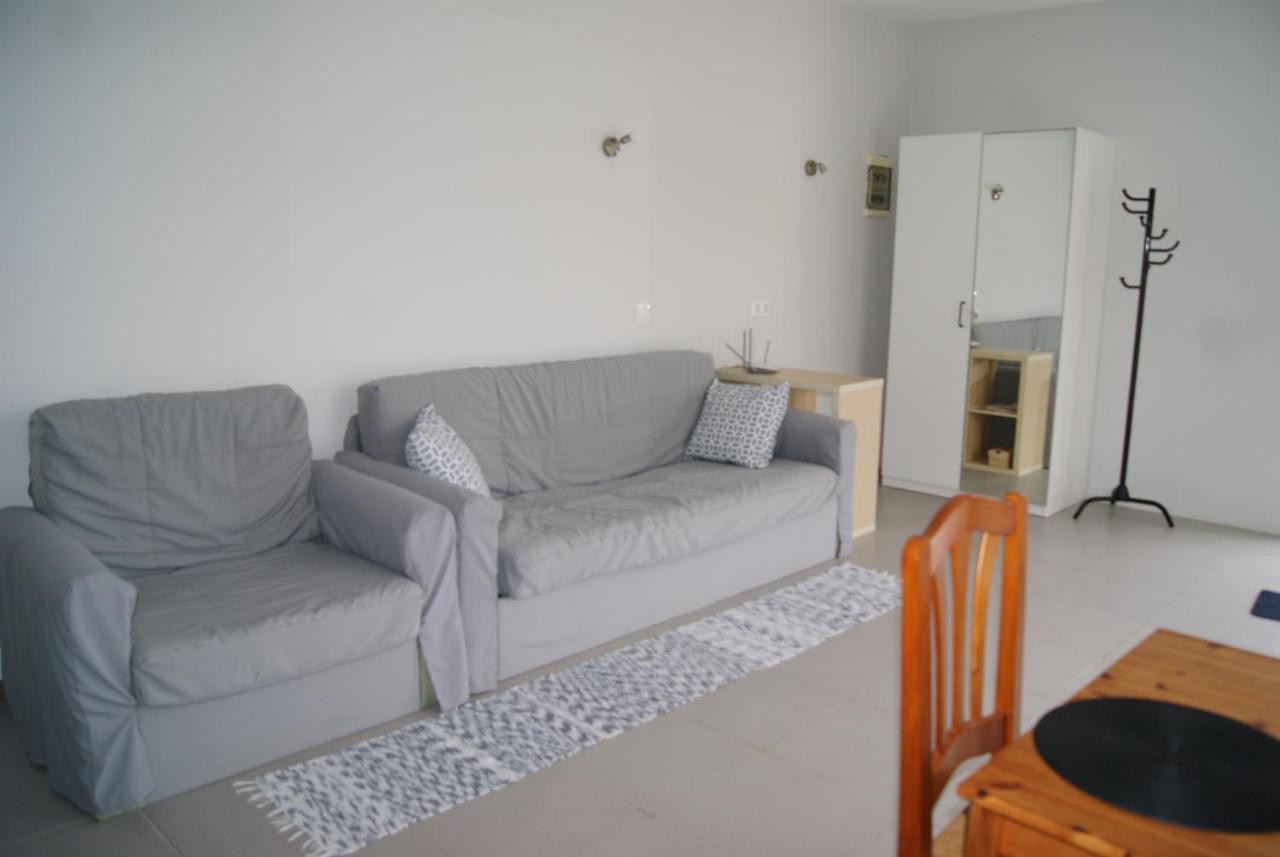 Apartamentos Praia Do Almoxarife Horta  Exterior photo